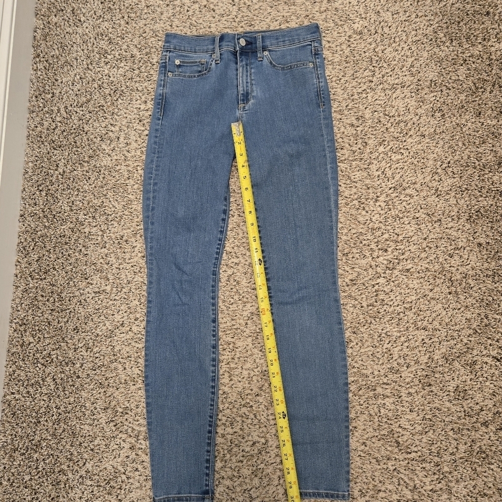 GAP Mid Rise Size 26R Straight Leg Jeans Light Blue Wash With Flex Waist - Picture 10 of 11